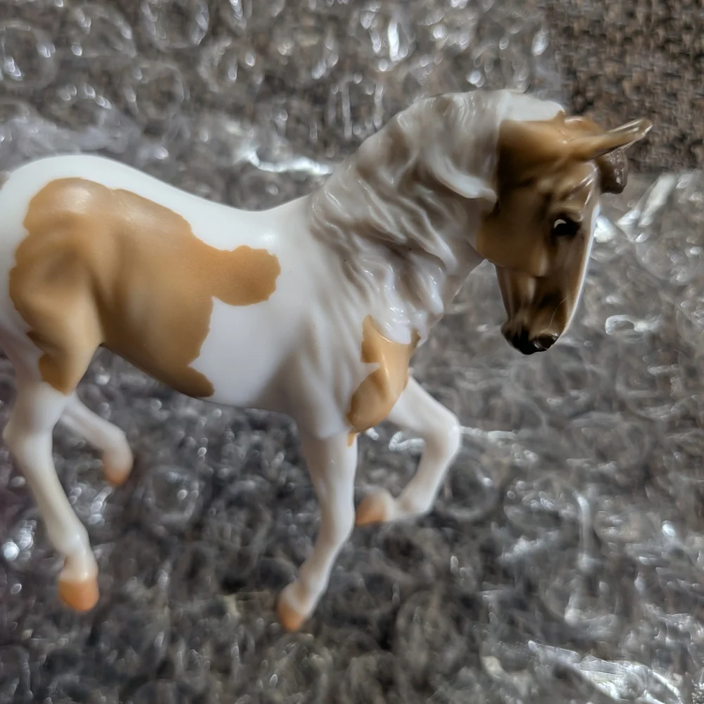 Breyer Stablemate "Spaetzle" Breyerfest - Picture 2 of 4
